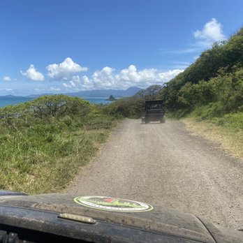 Kualoa Ranch - Action shot! - Tours Near Me - Kaneohe, Hawaii Kualoa Ranch - Action shot! - Tours Near Me - Kaneohe, Hawaii