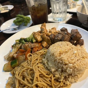 Osaka Sushi & Grill - Chicken and beef hibachi - Japanese Near Me - Tampa, Florida Osaka Sushi & Grill - Chicken and beef hibachi - Japanese Near Me - Tampa, Florida