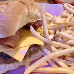 Caddy Shack - Thursdays - Bacon Cheeseburger With French Fries
