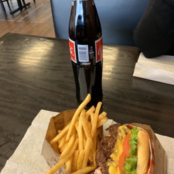 Orange Cow Burgers - Double cheese burger, fries and Mexican coke. - Food Trucks Near Me - El Paso, Texas Orange Cow Burgers - Double cheese burger, fries and Mexican coke. - Food Trucks Near Me - El Paso, Texas