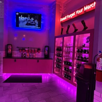 Urban Dripp - Inside - Donuts Near Me - Riverside, California Urban Dripp - Inside - Donuts Near Me - Riverside, California