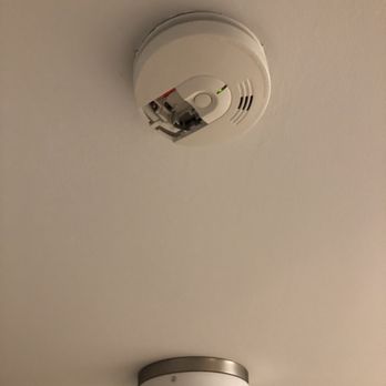 Global Luxury Suites - Faulty fire alarm diables - Vacation Rentals Near Me - Jersey City, New Jersey Global Luxury Suites - Faulty fire alarm diables - Vacation Rentals Near Me - Jersey City, New Jersey