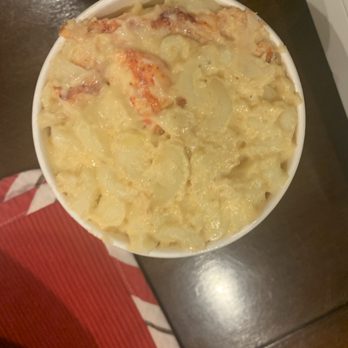 La La Lobster - Lobster Mac & Cheese - Seafood Near Me - Yardley, Pennsylvania