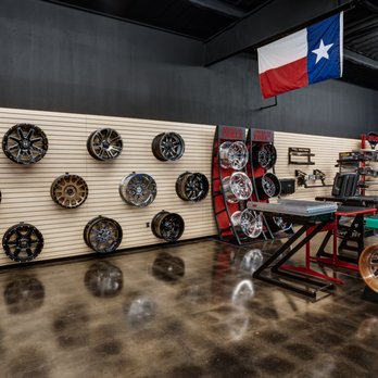 4 Wheel Performance - Showroom - Auto Parts & Supplies Near Me - Wichita Falls, Texas