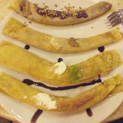 Bar Epomeo - Degustazione di creaps, 3 salate e per finire quella al cioccolato. Smile