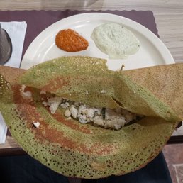 Upma pesarathu dosa Upma pesarathu dosa