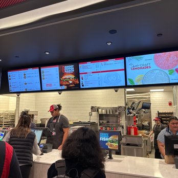 Wendy's - Wendys - Burgers Near Me - Seattle, Washington Wendy's - Wendys - Burgers Near Me - Seattle, Washington