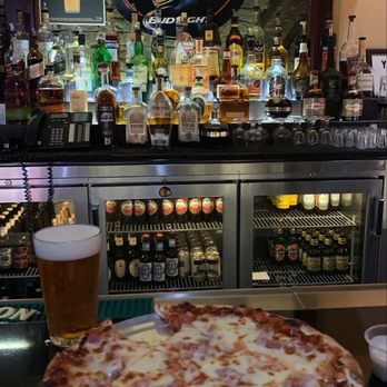 York Tavern - Hawaiian pizza and beer. - Bars Near Me - Oak Brook, Illinois