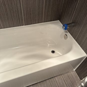 The Alpha Reglazing - Bathtub after - Refinishing Services Near Me