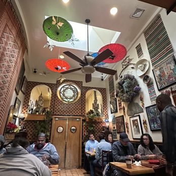 Tower Cafe - A mix of cultures! - Breakfast & Brunch Near Me - Sacramento, California