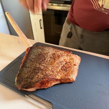 City Fish - Perfectly cooked king salmon - Seafood Markets Near Me - Seattle, Washington