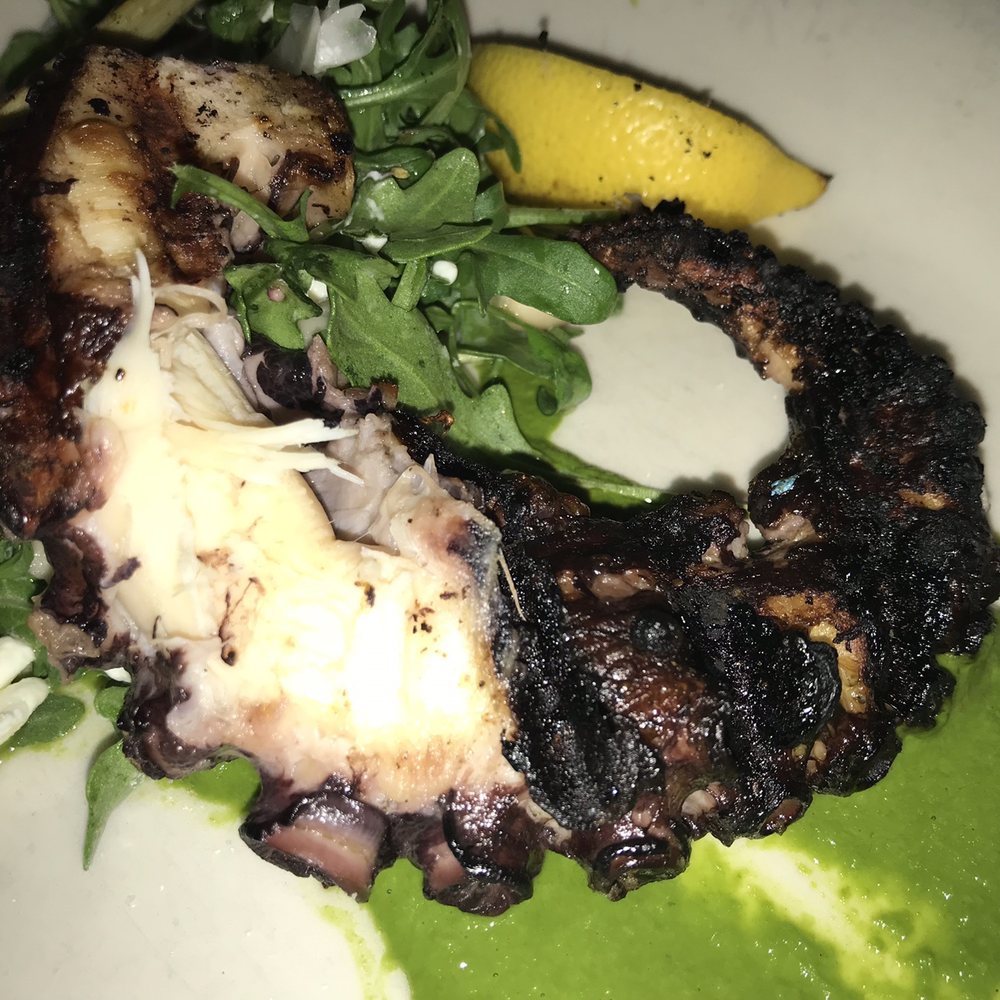 Bill's Restaurant - American Near Me - Bloomfield Hills, Michigan