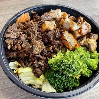 WaBa Grill - beef, broccoli, and carrots in a bowl - Fast Food Near Me - Corona, California