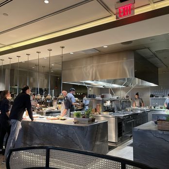 Ponto Lago - Kitchen - New American Near Me - Carlsbad, California