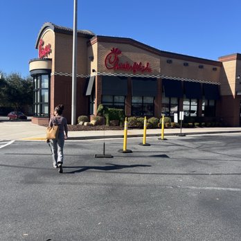 Chick-fil-A - Fast Food Near Me - Summerville, South Carolina