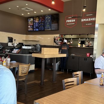 Smashburger - Burgers Near Me - Lehi, Utah