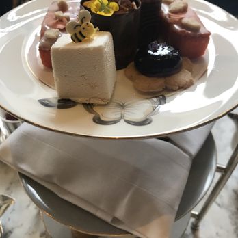Dalloway Terrace - Cocktail Bars Near Me - London, XGL
