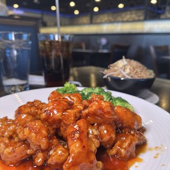 Sushi Freedom - Sushi Bars Near Me - Silver Spring, Maryland
