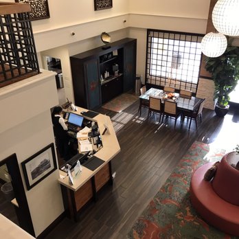Ayres Hotel Orange - Love the lobby area. - Hotels Near Me - Orange, California