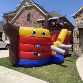 Booming Bouncers - Pirate Ship Waterslide - Bounce House Rentals Near Me Booming Bouncers - Pirate Ship Waterslide - Bounce House Rentals Near Me