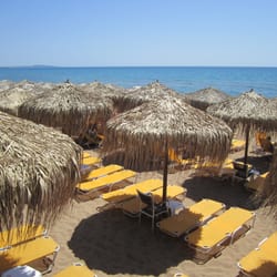 Cruise 800 - Relax at your beach destination.