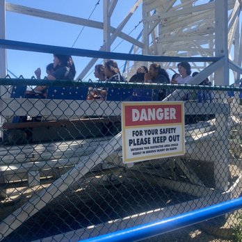 Six Flags Great America - Little Dipper originally from Kiddieland (nostalgic asf for those of you that grew up going to Kiddieland in Melrose Park, IL). - Amusement Parks Near Me - Gurnee, Illinois