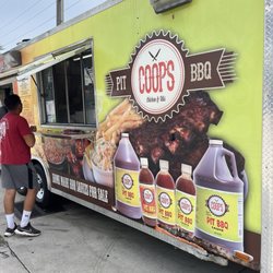 Coops Pit BBQ - Bbq food truck