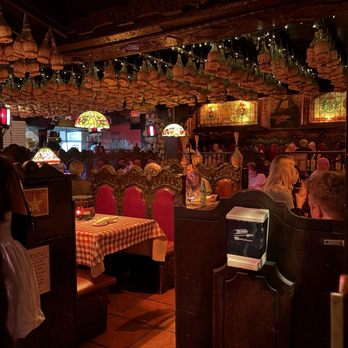 Miceli's Italian Restaurant - Italian Near Me - Los Angeles, California