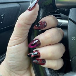 Camille's freestyle art nail designs Camille's freestyle art nail designs