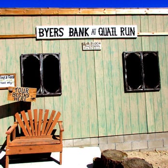 Quail Run Ranch - Waiting area.
Quail Run Ostrich Ranch - Tours Near Me - Lake Hughes, California Quail Run Ranch - Waiting area.
Quail Run Ostrich Ranch - Tours Near Me - Lake Hughes, California