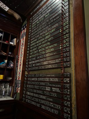 Parkway Tavern by null