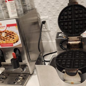 TownePlace Suites - Waffle makers - Hotels Near Me - Wrentham, Massachusetts TownePlace Suites - Waffle makers - Hotels Near Me - Wrentham, Massachusetts
