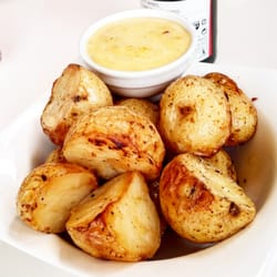 Bush Devine Cafe @Paulette Wines - The perfect roast potatoes