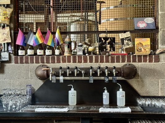 Fifth Hammer Brewing Company by null