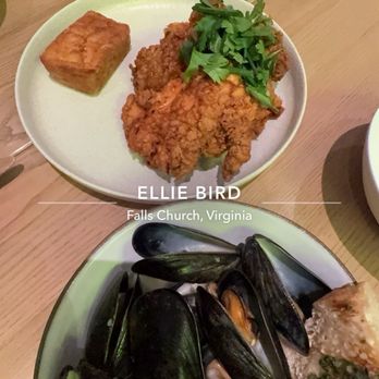 Ellie Bird - Mussels and friend chicken are yummy - Cocktail Bars Near Me - Falls Church, Virginia