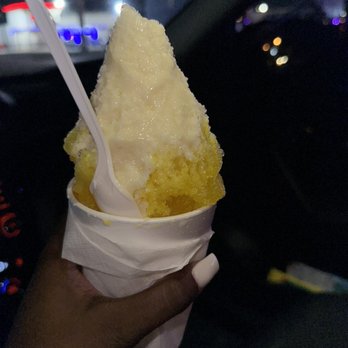 Flamingo Chill - Small snowcone Banana with condensed milk - Juice Bars & Smoothies Near Me - Houston, Texas Flamingo Chill - Small snowcone Banana with condensed milk - Juice Bars & Smoothies Near Me - Houston, Texas