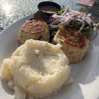 Lilly Pad - Crab Cake Entree - Seafood Near Me - Henrico, Virginia