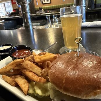 BRU Burger Bar - Indianapolis - Three Garlic 3 Cheese Burger - Burgers Near Me - Indianapolis, Indiana