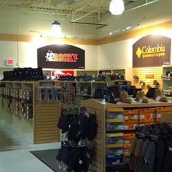 Super Shoes - Interior.