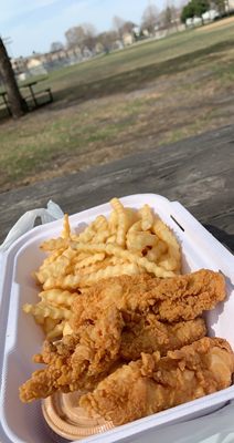 Raising Cane's Chicken Fingers by null