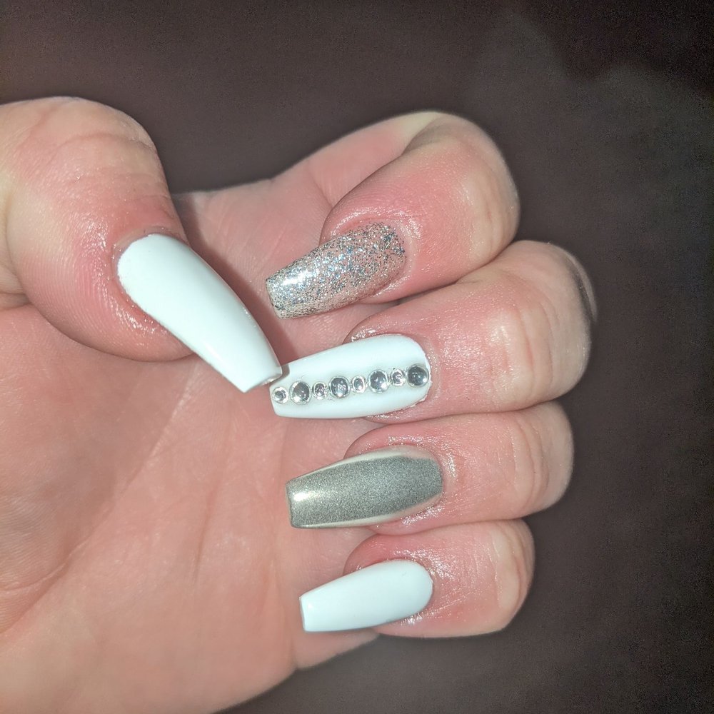 InStyle Nail Spa - Love these nails!! - Nail Salons Near Me - Murrieta, California