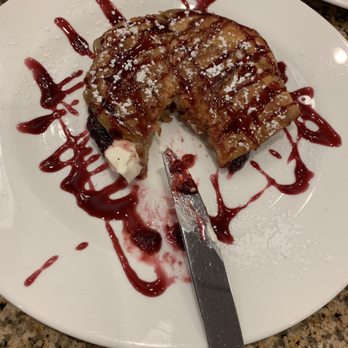Flying Pig Cafe - Raspberry croissant french toast - Breakfast & Brunch Near Me - Miller Place, New York