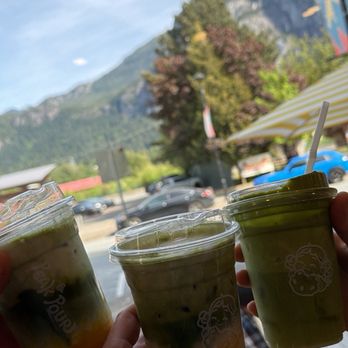 Peak & Pour - Coffee & Tea Near Me - Squamish, British Columbia Peak & Pour - Coffee & Tea Near Me - Squamish, British Columbia