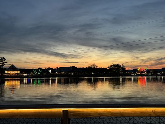 Barefoot Landing by null