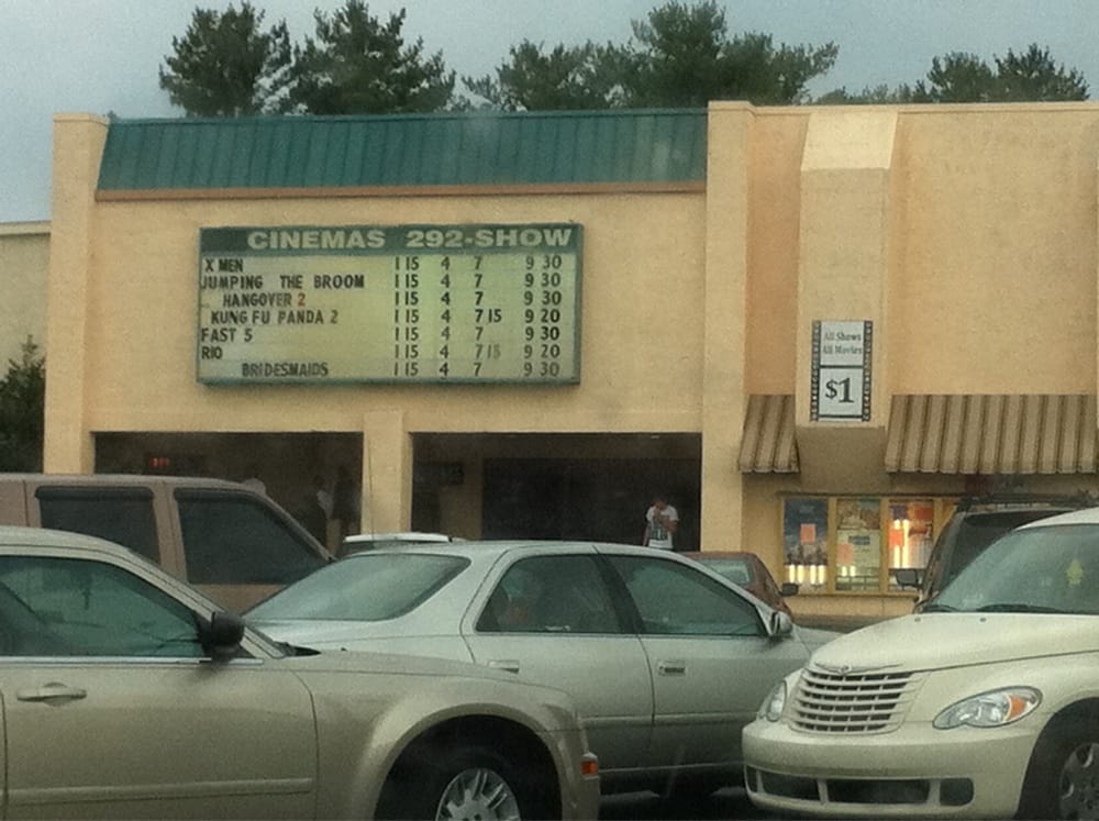 Sedgefield Crossing's Cinema, Greensboro Roadtrippers