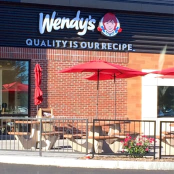 Wendy's - Outside seating - Burgers Near Me - Camillus, New York Wendy's - Outside seating - Burgers Near Me - Camillus, New York