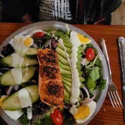 Craft Brew - Salmon Salad