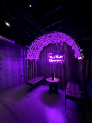 White Whale Cocktail Bar Fremont Street by null