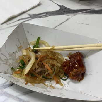 Jungwon Oriental Grocery Store - Free sample of jap chae and chicken - Grocery Near Me - Troy, Michigan Jungwon Oriental Grocery Store - Free sample of jap chae and chicken - Grocery Near Me - Troy, Michigan