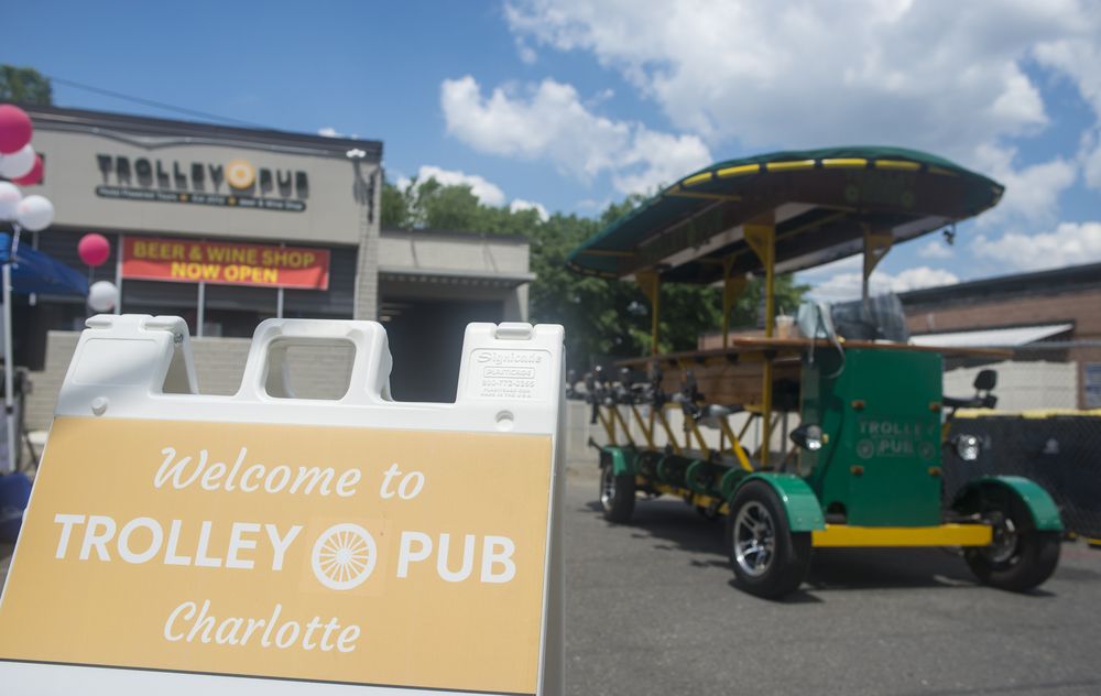 Trolley Pub - Charlotte